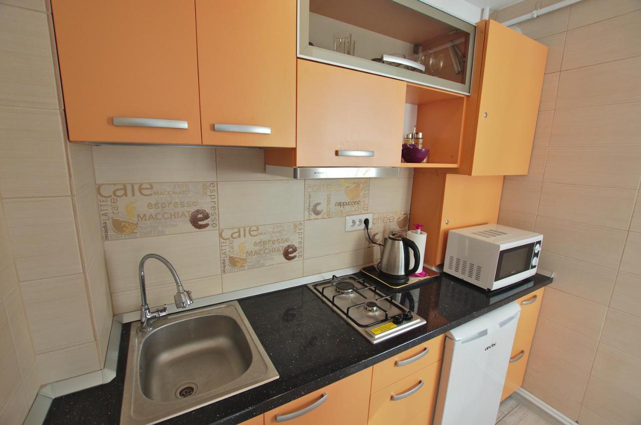 5 Apartshotel Faleza Galati Bagian luar foto