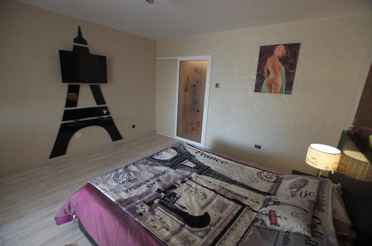 5 Apartshotel Faleza Galati Bagian luar foto