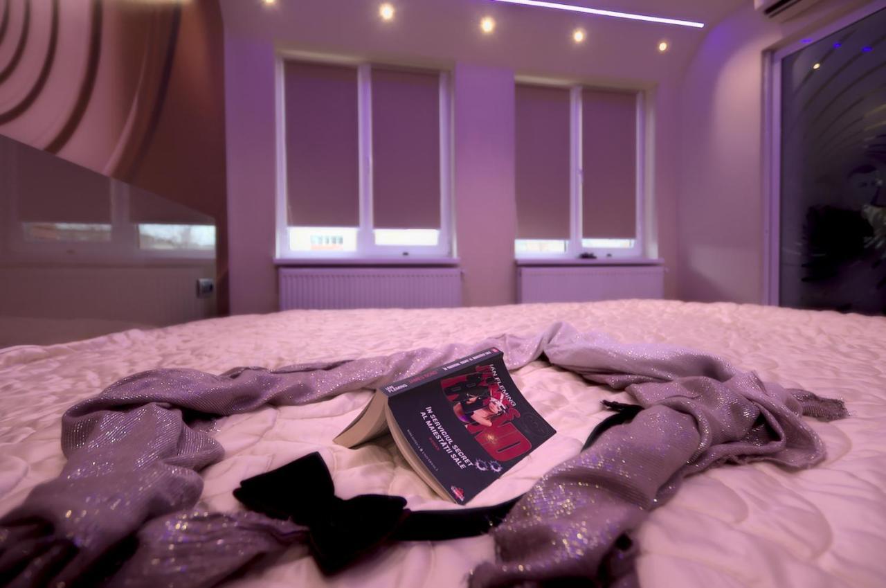 5 Apartshotel Faleza Galati Bagian luar foto