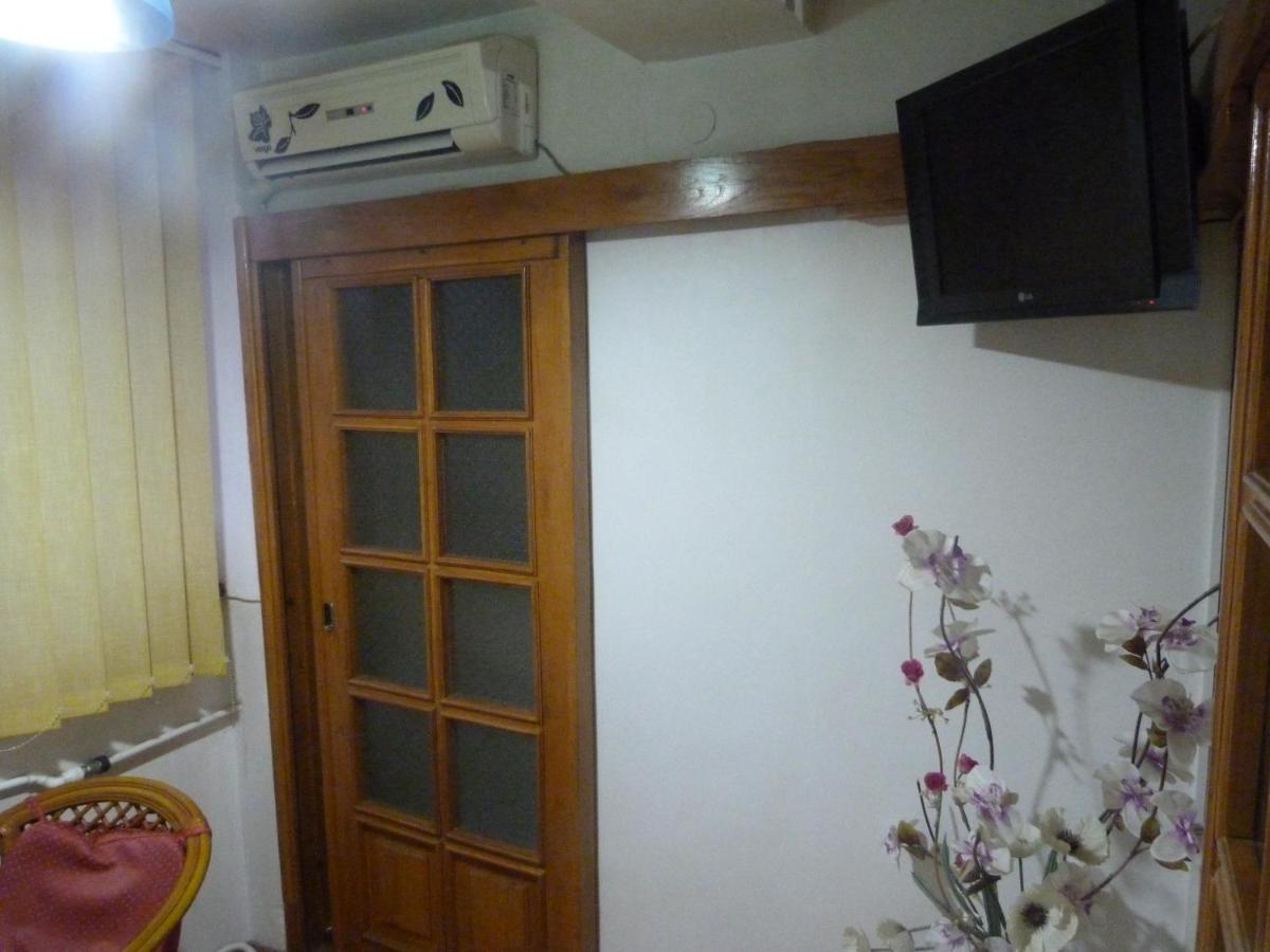5 Apartshotel Faleza Galati Bagian luar foto
