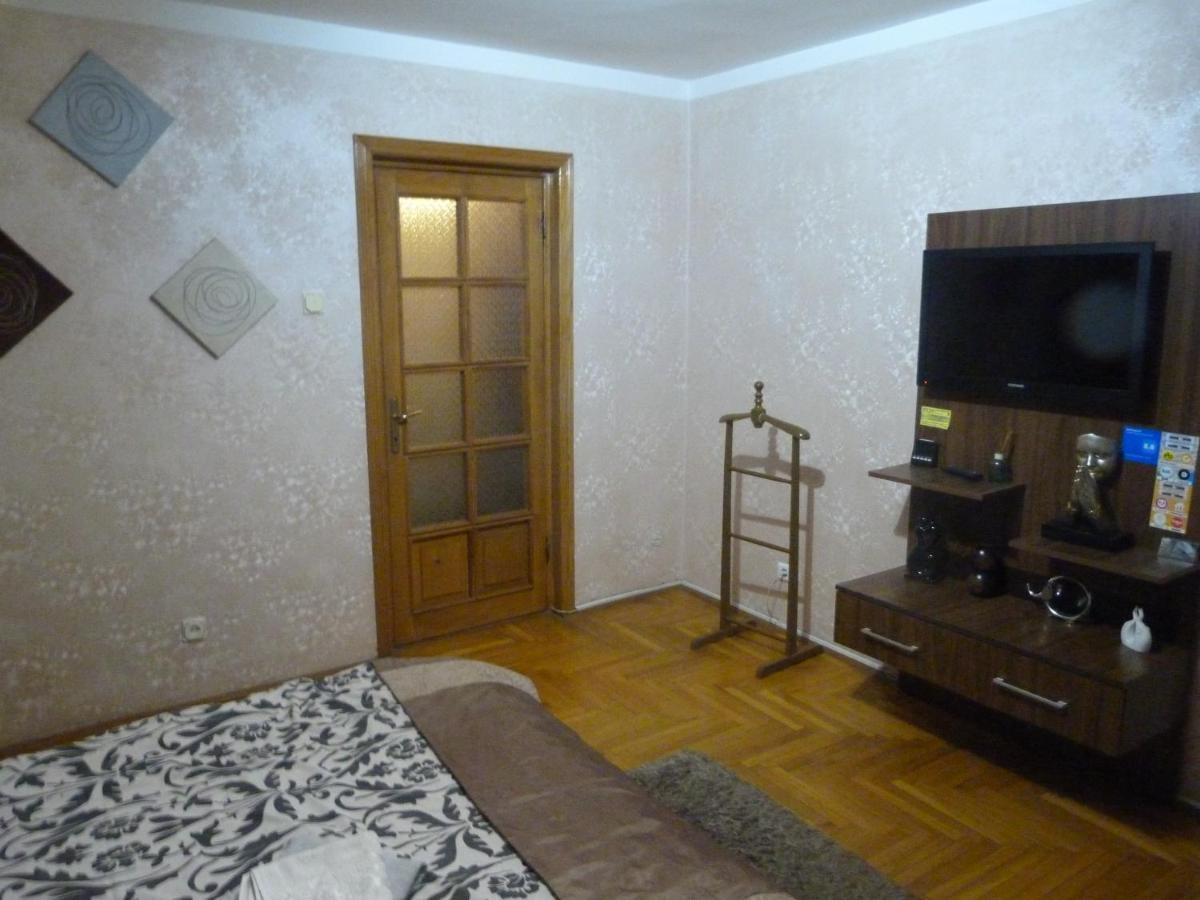 5 Apartshotel Faleza Galati Bagian luar foto